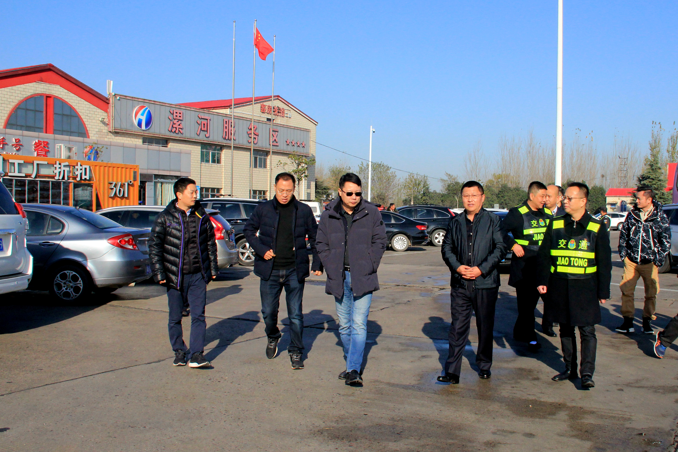 201 (3).jpg 201 (3).jpg