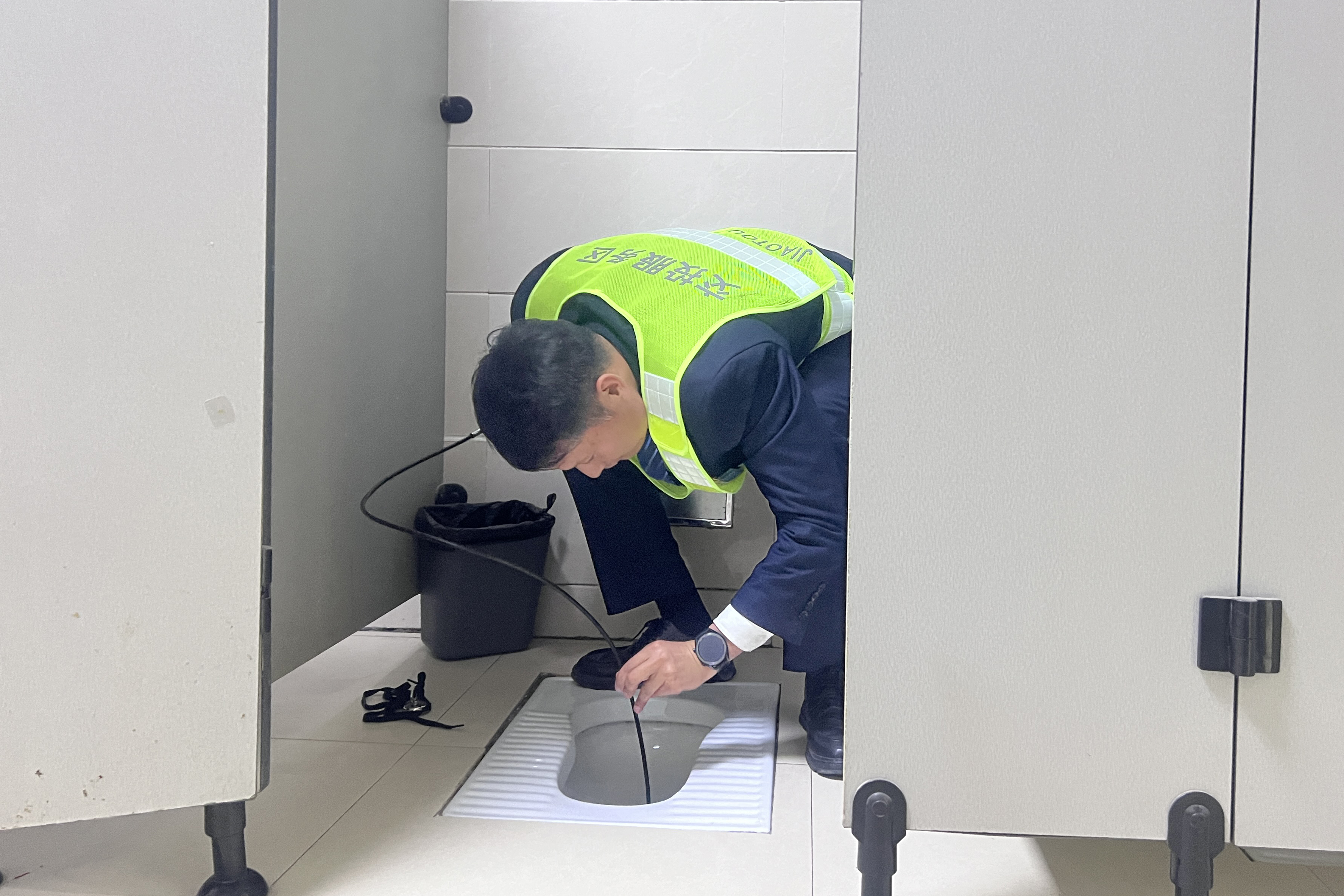 鄭州南服務(wù)區(qū)0.jpg 鄭州南服務(wù)區(qū)0.jpg