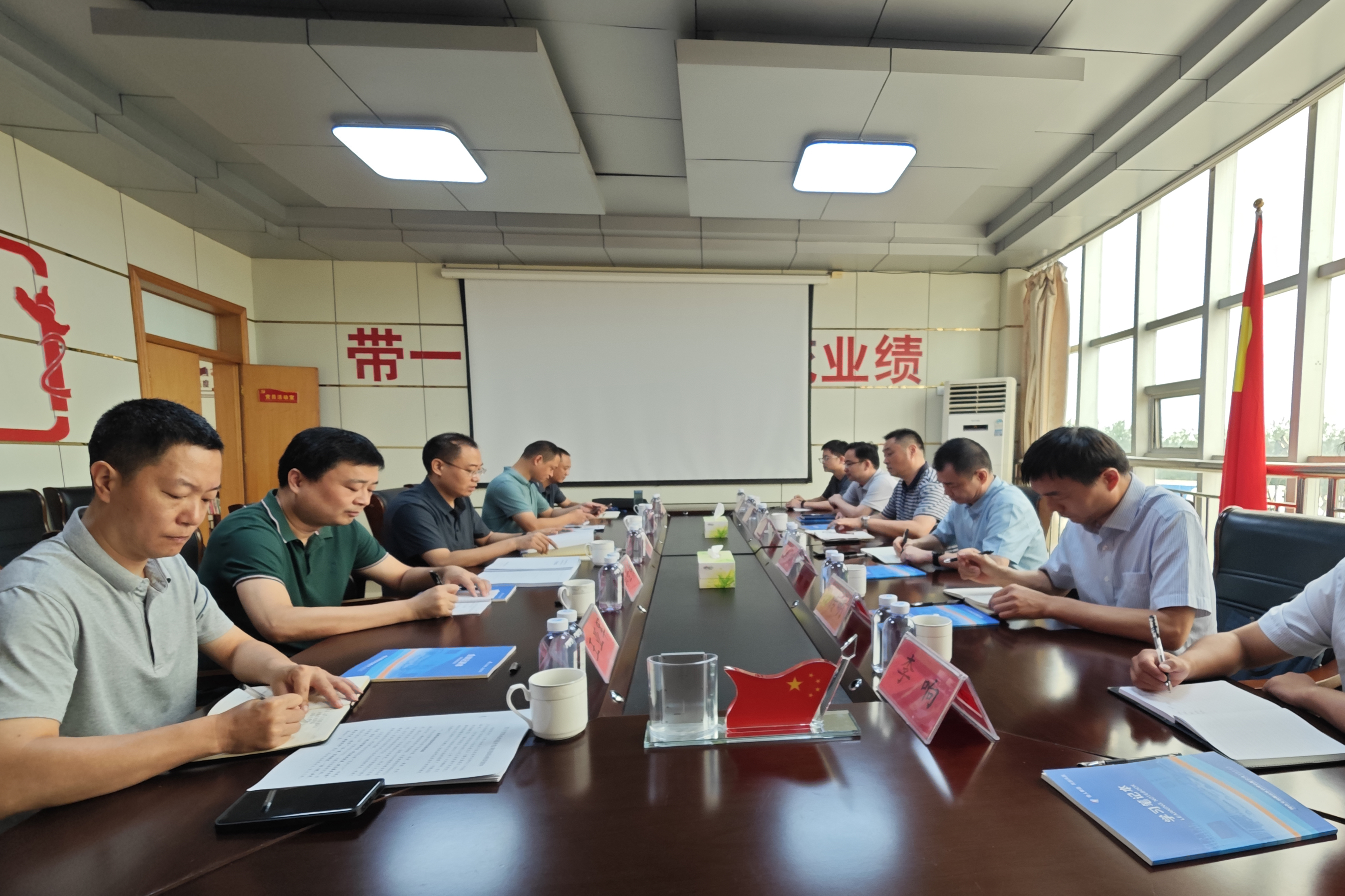 1521001f4e2275ba2e34cc1d059c152.jpg 1521001f4e2275ba2e34cc1d059c152.jpg